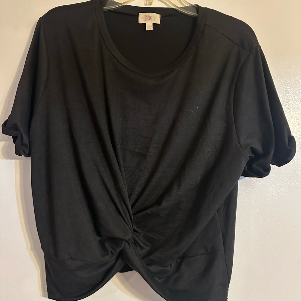 Black Twist Front Top